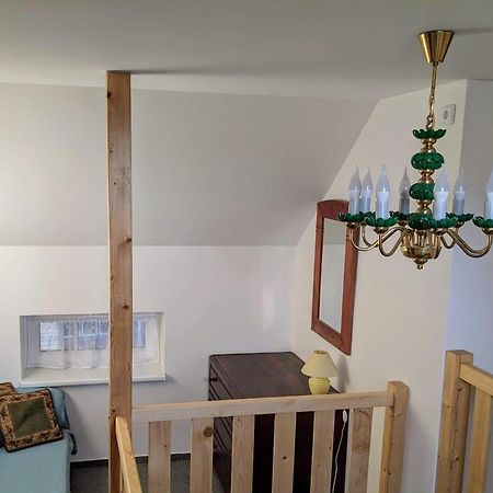 Chalupa u rybníka Střehom Dolní Bousov Exterior foto